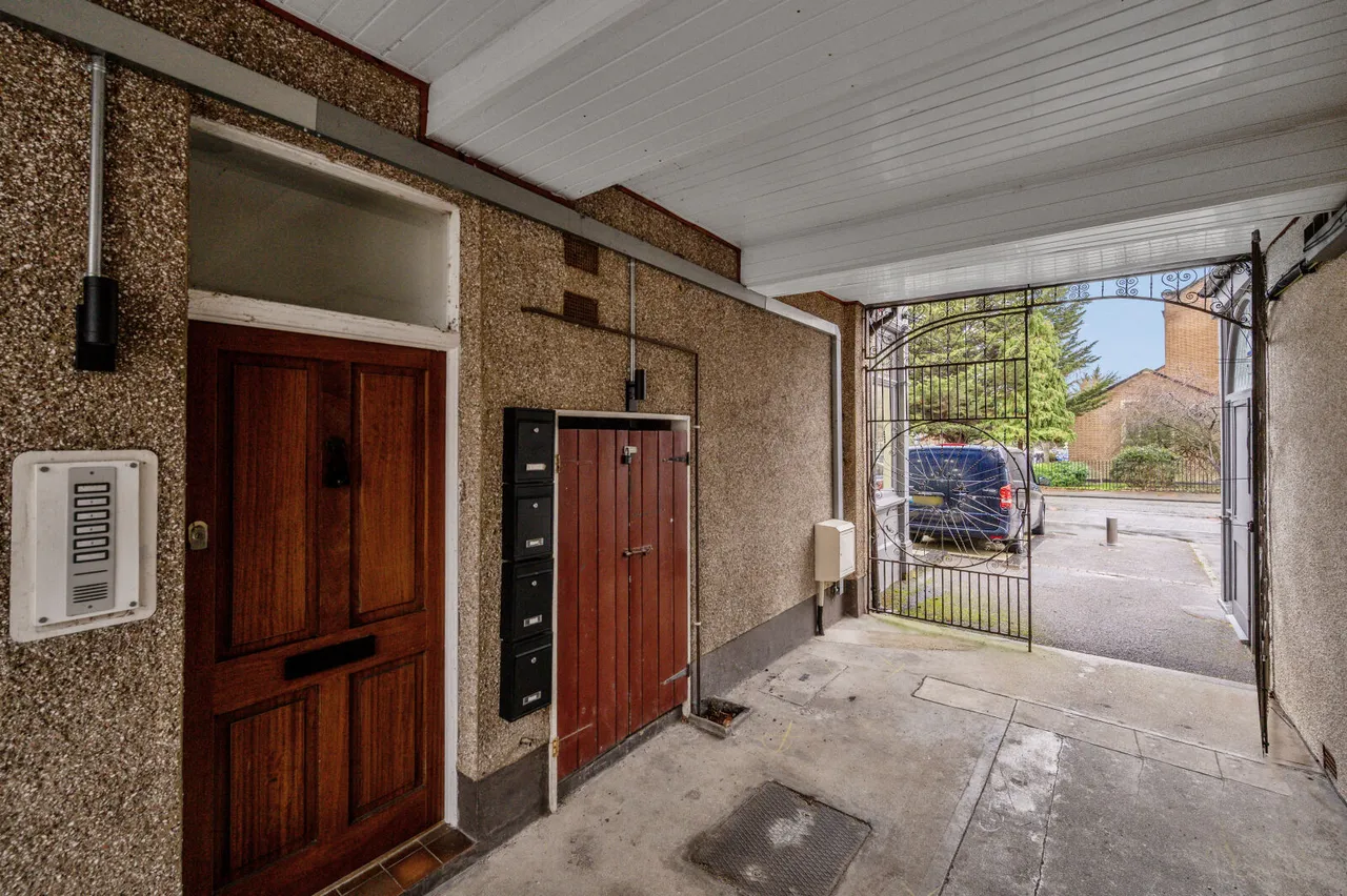 Durham Road, West Wimbledon, SW20, photo 11