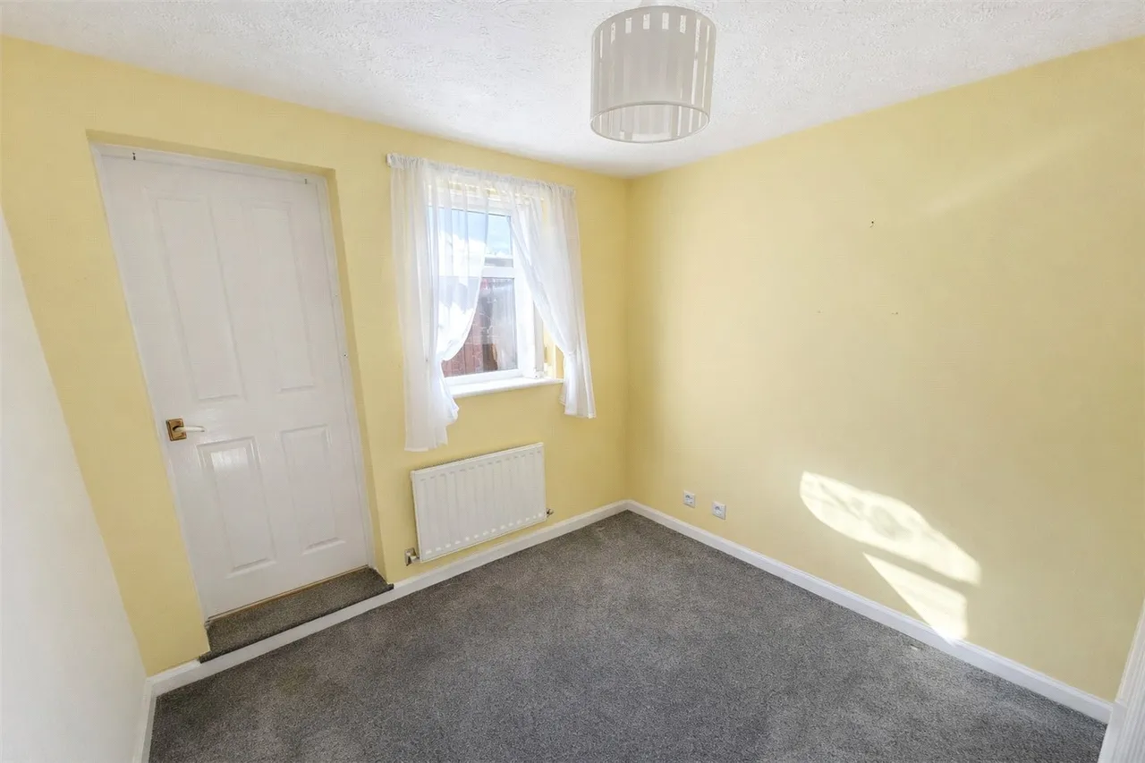 Piccadilly Way, Morton, Bourne, Lincolnshire, PE10, photo 2