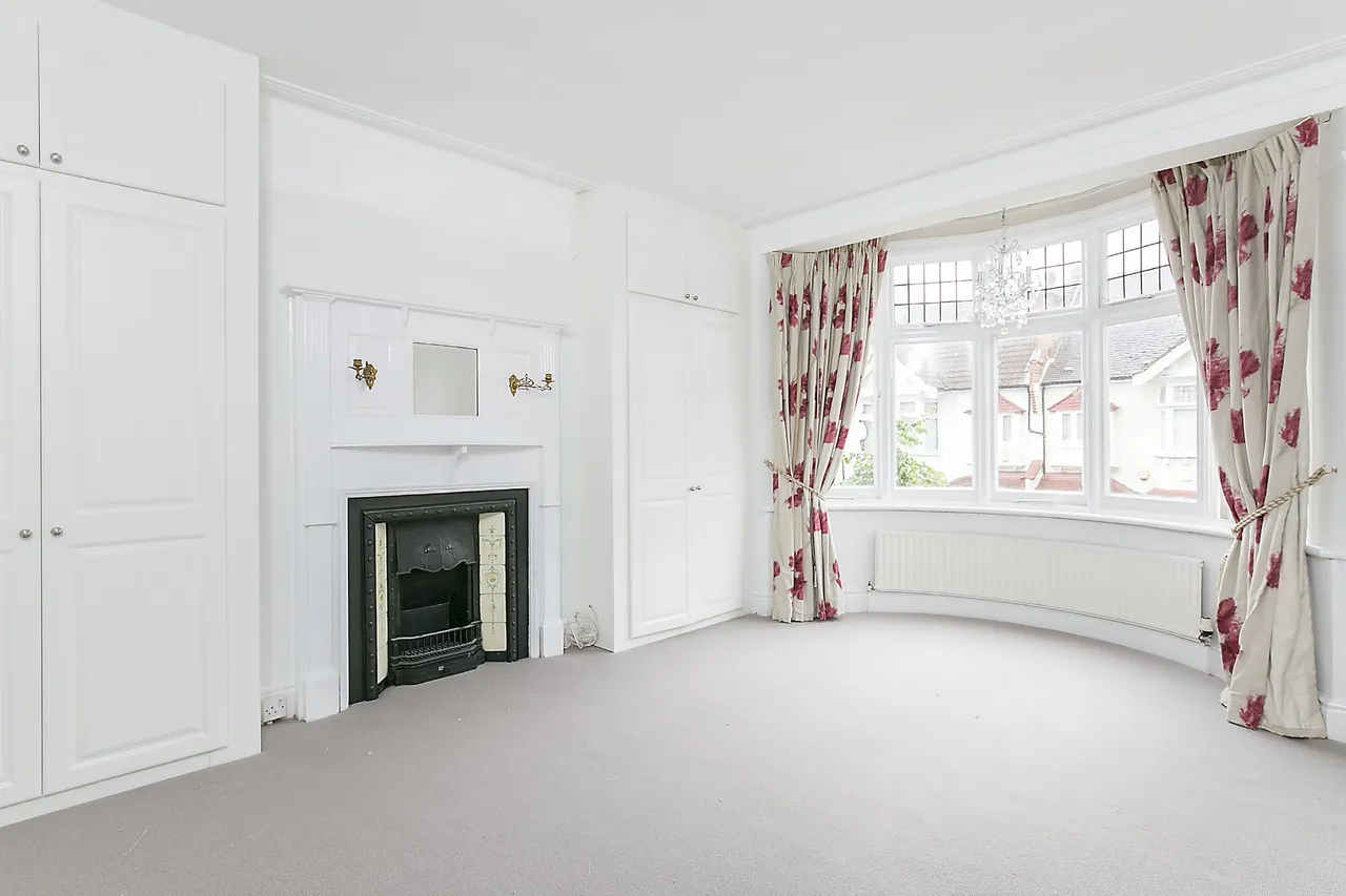 Muncaster Road, London, SW11, photo 3