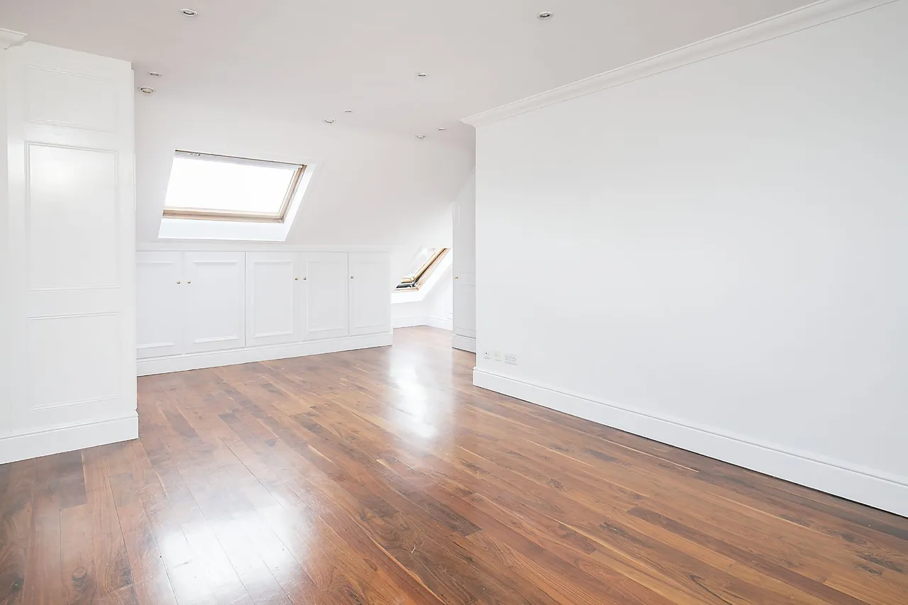 Muncaster Road, London, SW11, photo 4
