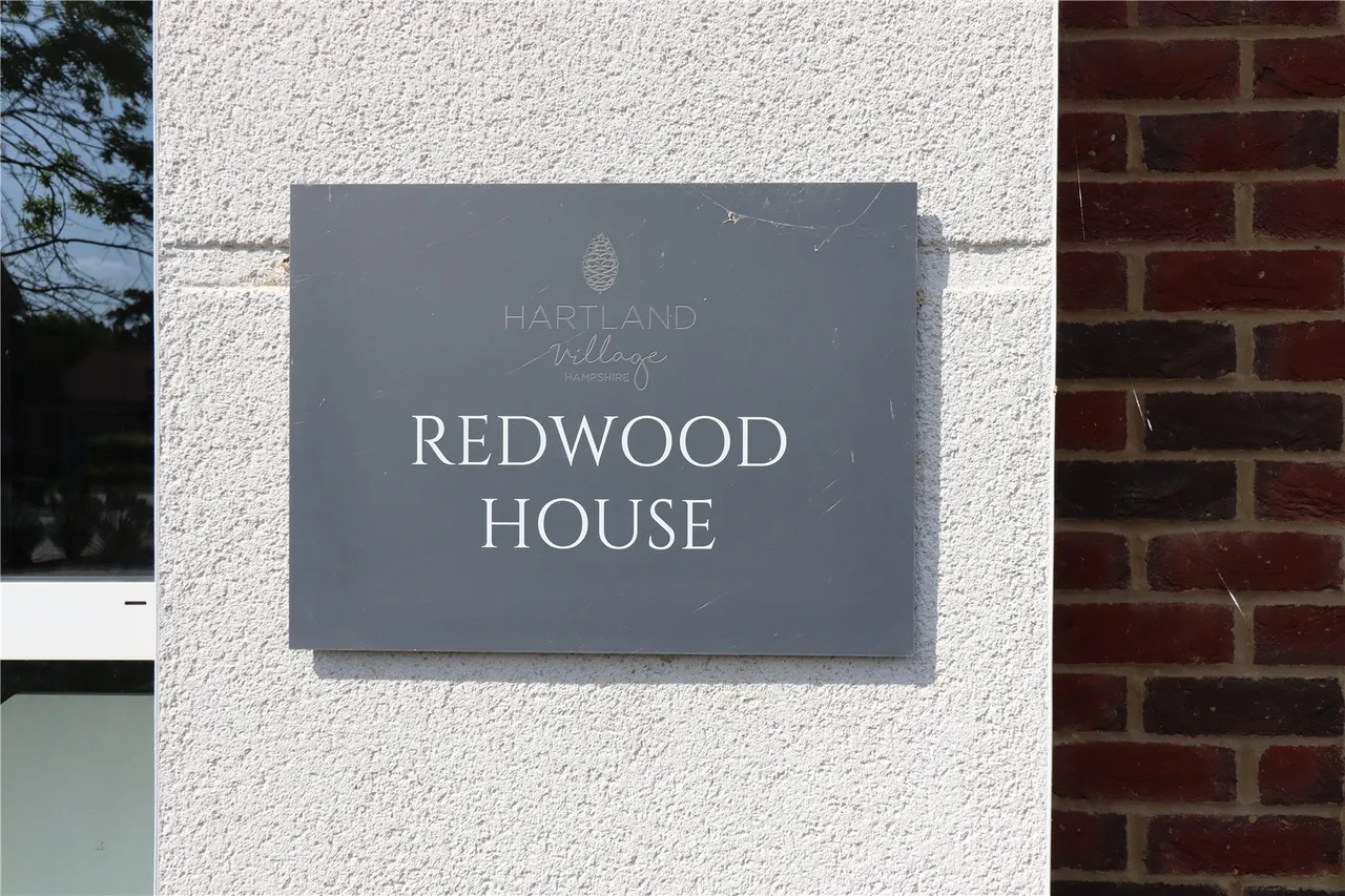 Pyestock Way, Fleet, Hampshire, GU51 3JX, photo 13