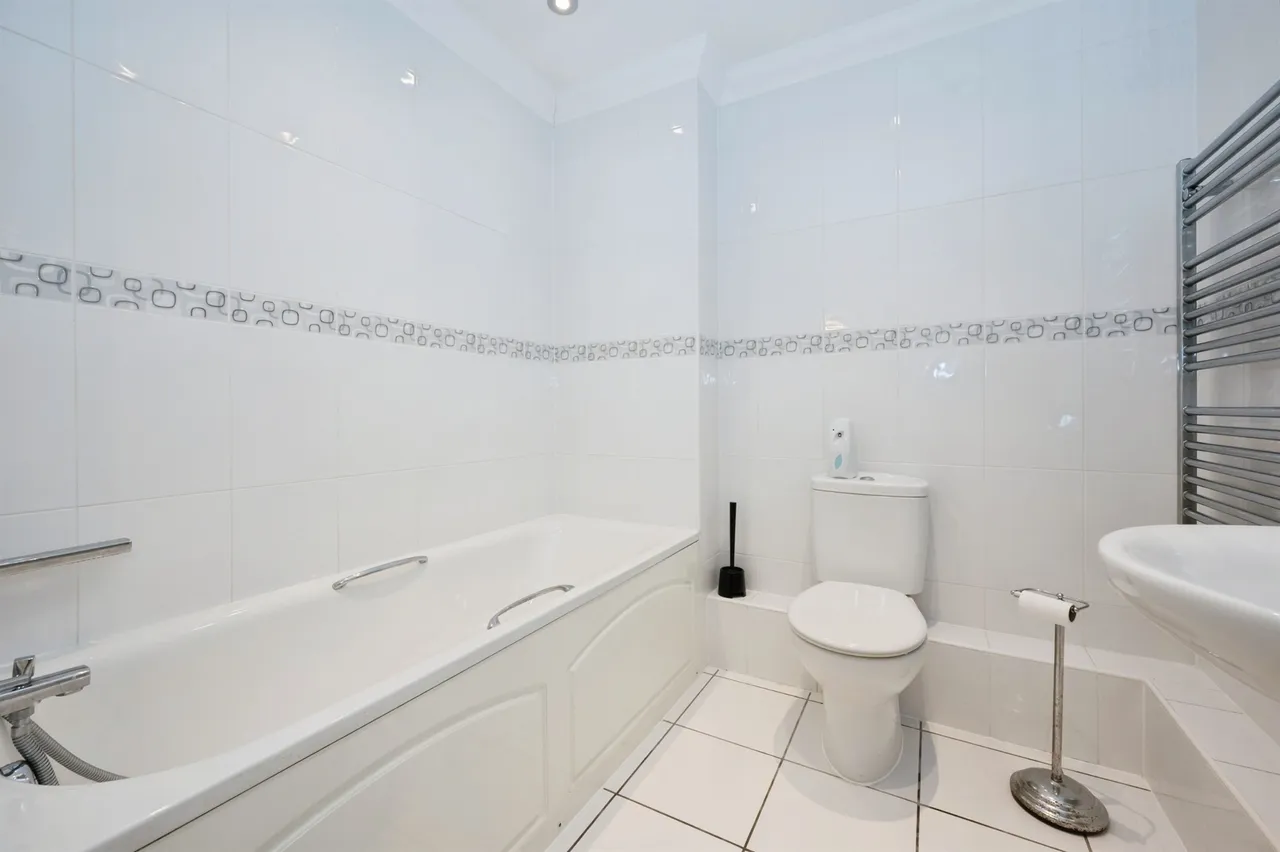 Mansel Road East, Southampton, SO16, photo 10