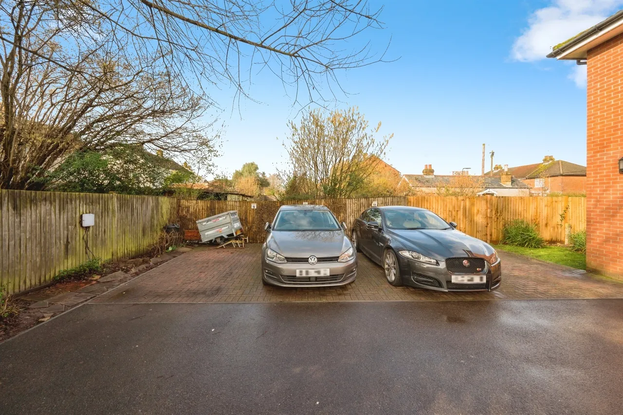 Mansel Road East, Southampton, SO16, photo 13