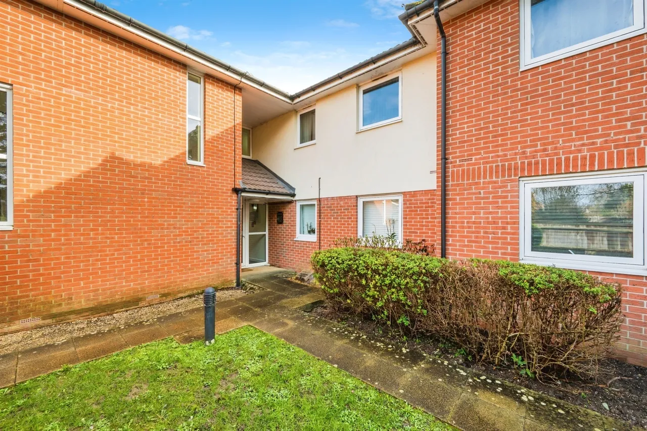 Mansel Road East, Southampton, SO16, photo 11