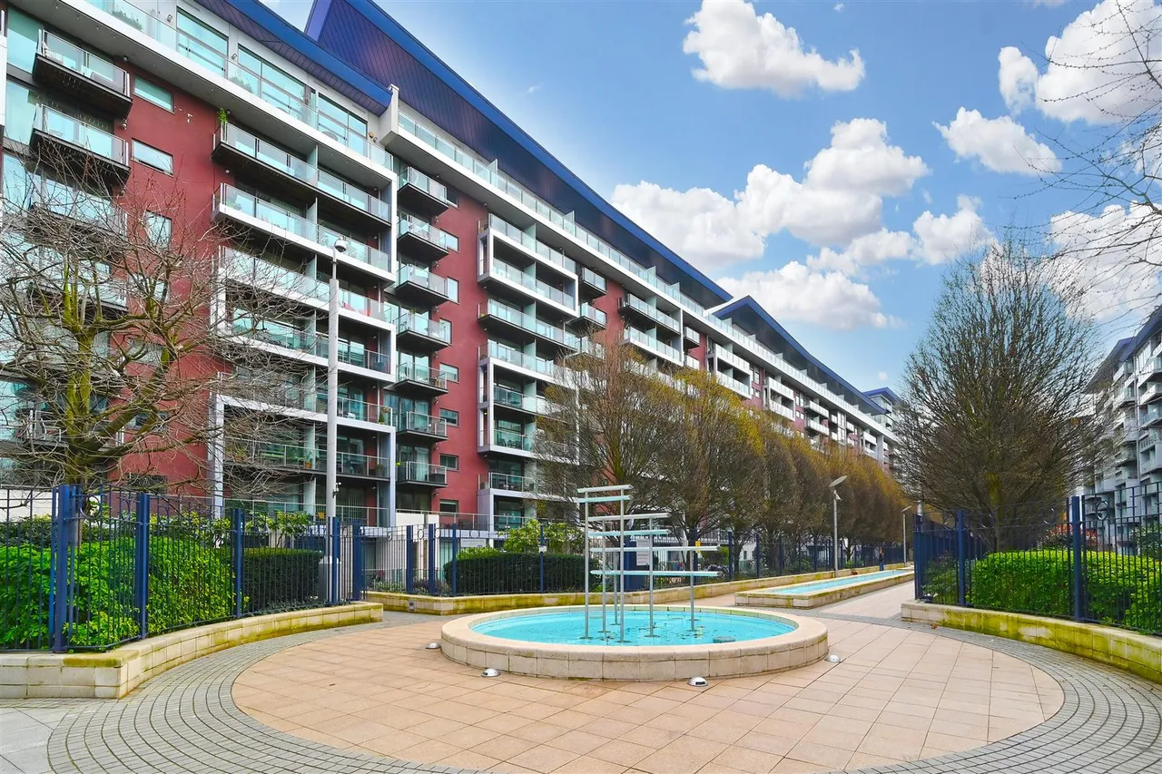 Queenstown Road, SW11, photo 15