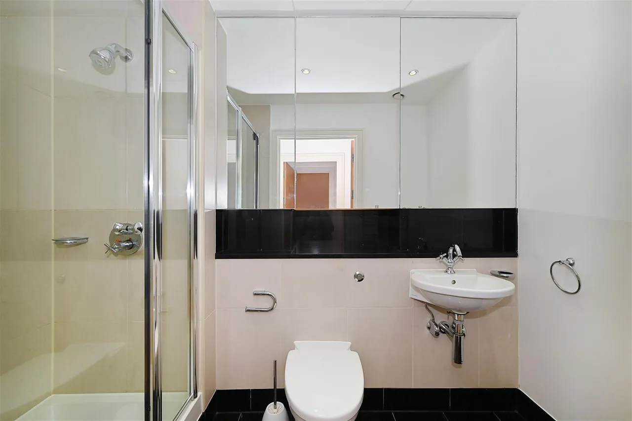 Queenstown Road, SW11, photo 11