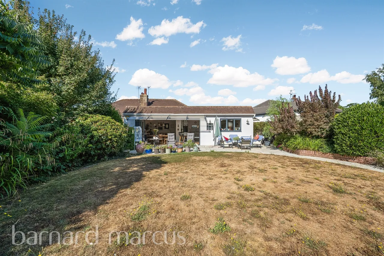 Firswood Avenue, Epsom, KT19, photo 16