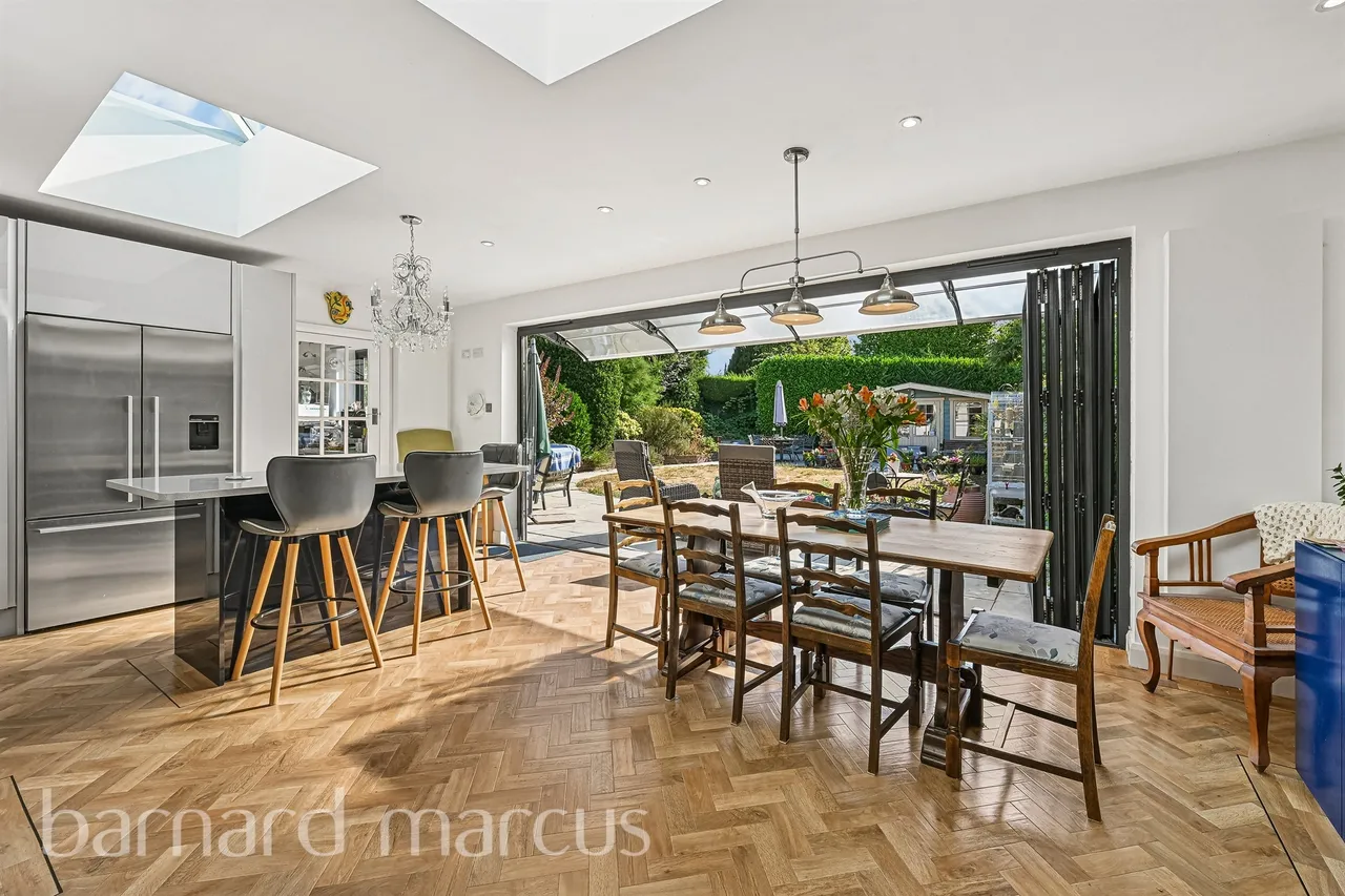 Firswood Avenue, Epsom, KT19, photo 6
