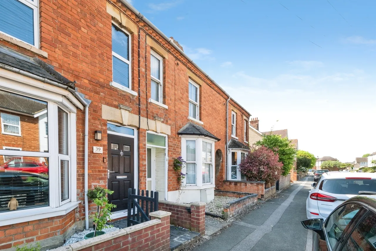 Broad Street, Newport Pagnell, photo 11