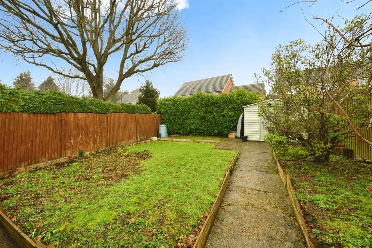Marlpit Lane, Coulsdon, CR5, photo 14