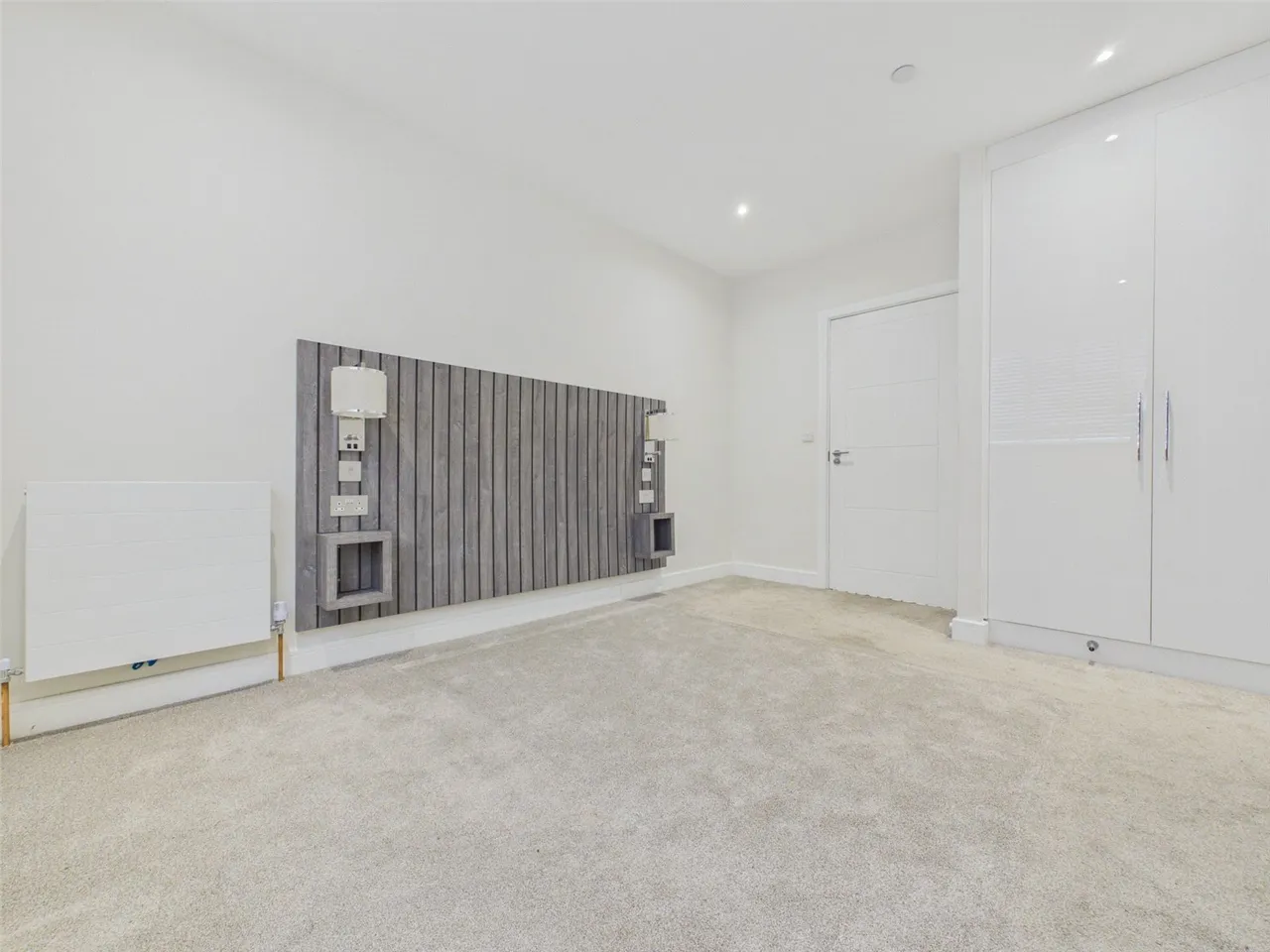 New Road, Rainham, RM13, photo 6