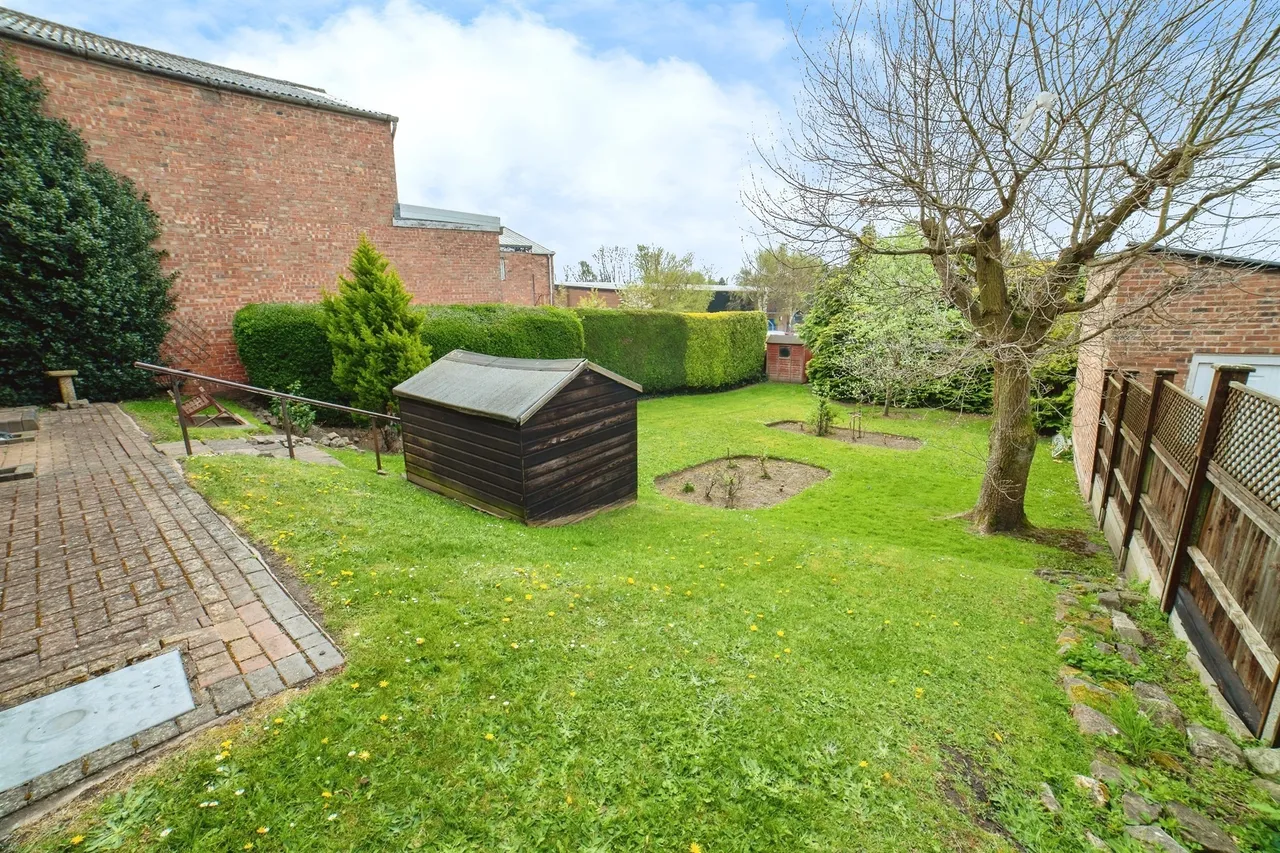 Nottingham Road, Eastwood, NG16, photo 17