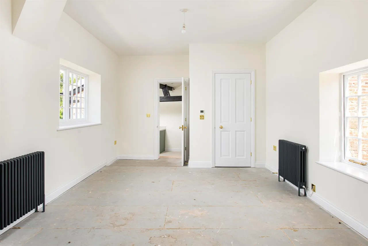 Polebarn Road, Trowbridge, BA14, photo 3