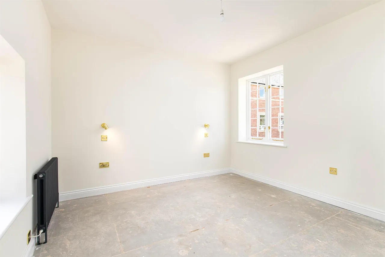 Polebarn Road, Trowbridge, BA14, photo 11