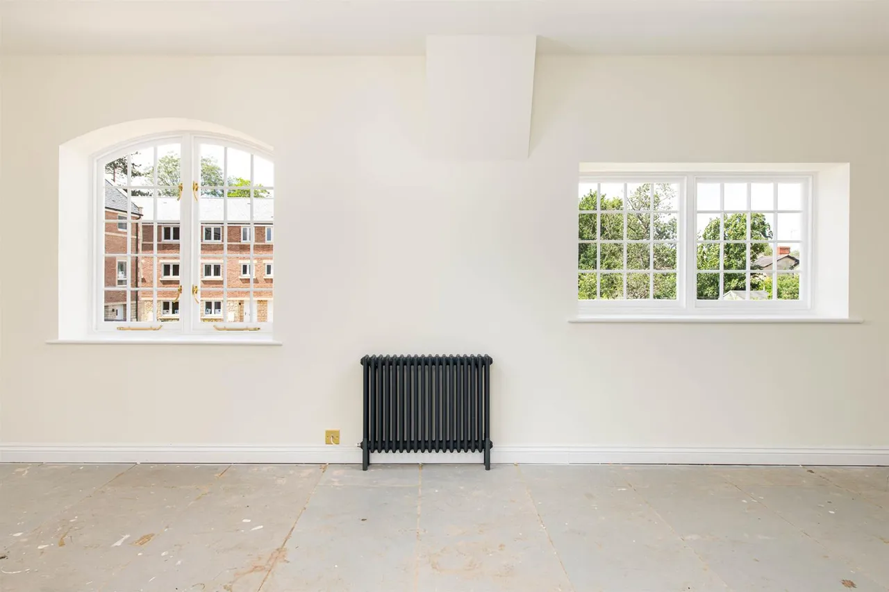 Polebarn Road, Trowbridge, BA14, photo 17