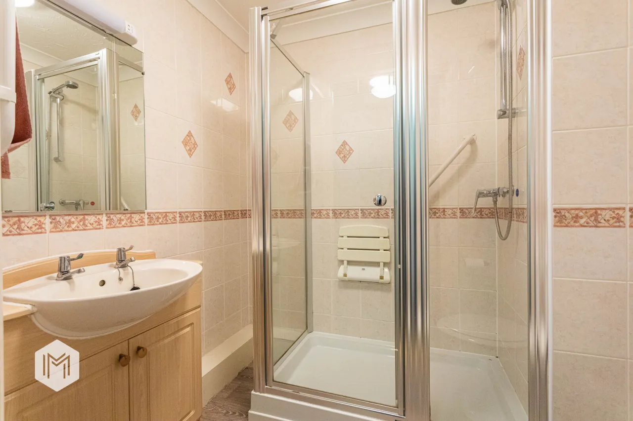 Apartment 21, Gilbert Court Ellesmere Road, Culcheth, Warrington, WA3 4GB, photo 11