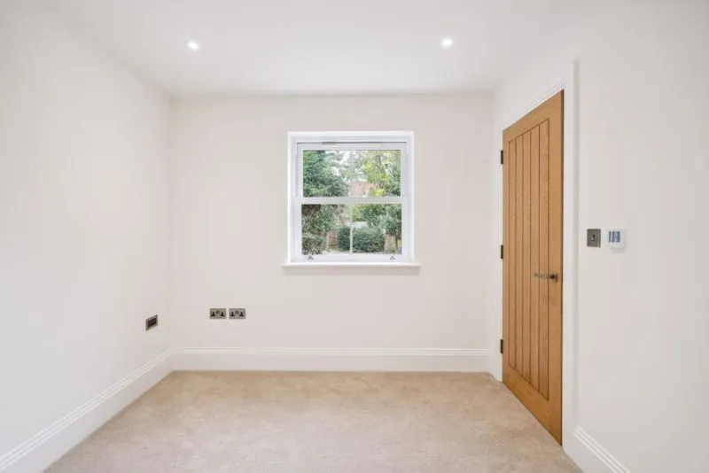 Swains Lane, Flackwell Heath HP10 9BU, photo 8