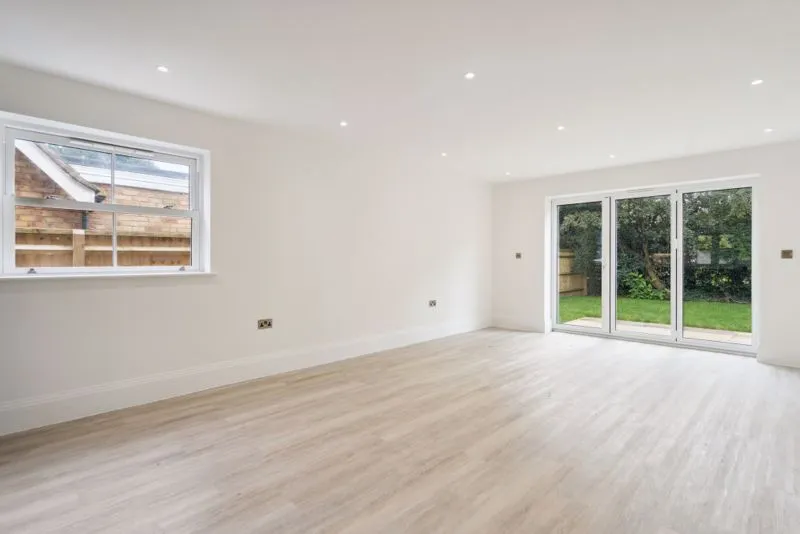 Swains Lane, Flackwell Heath HP10 9BU, photo 7
