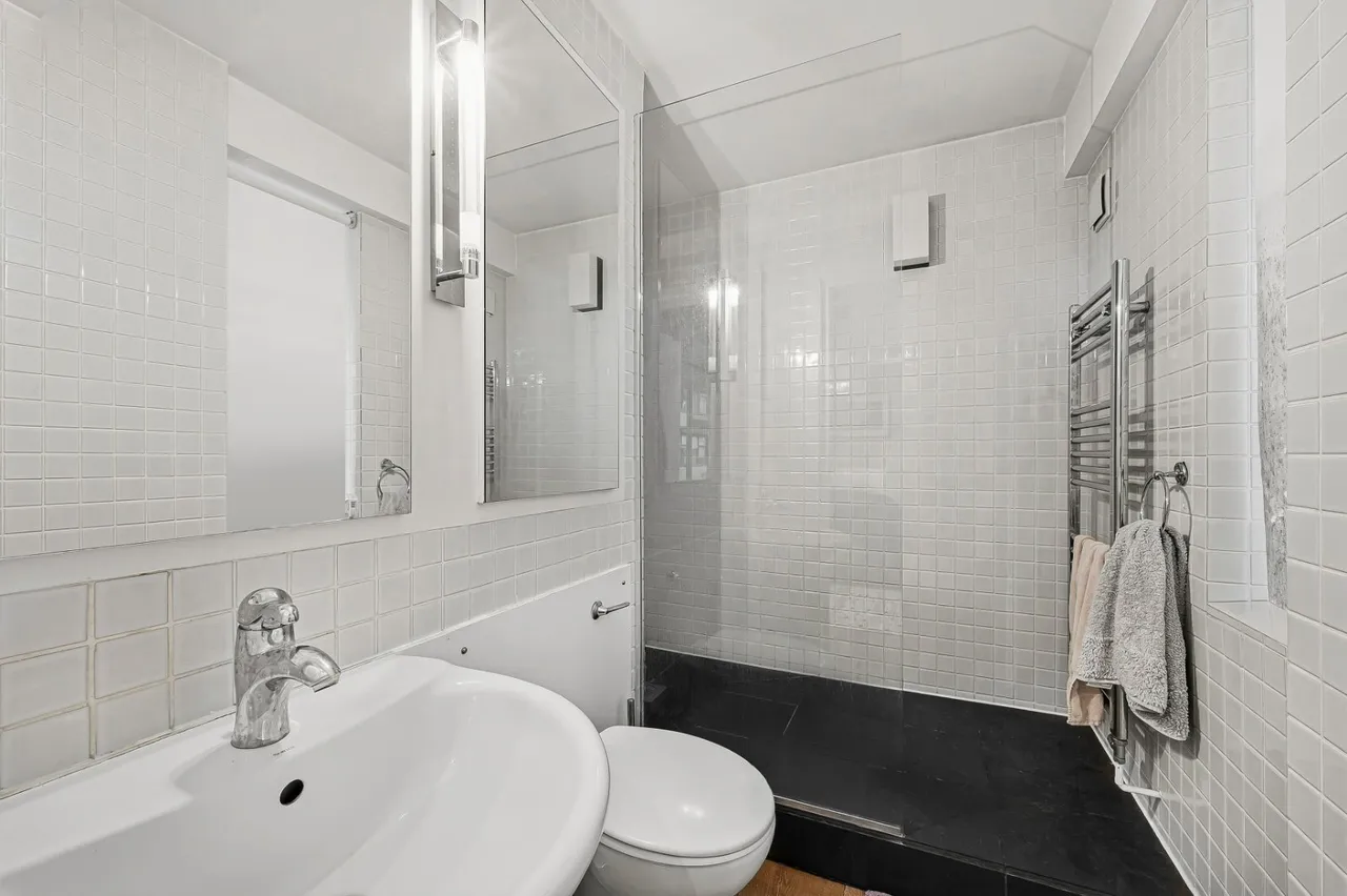 Long Street, London, E2, photo 12