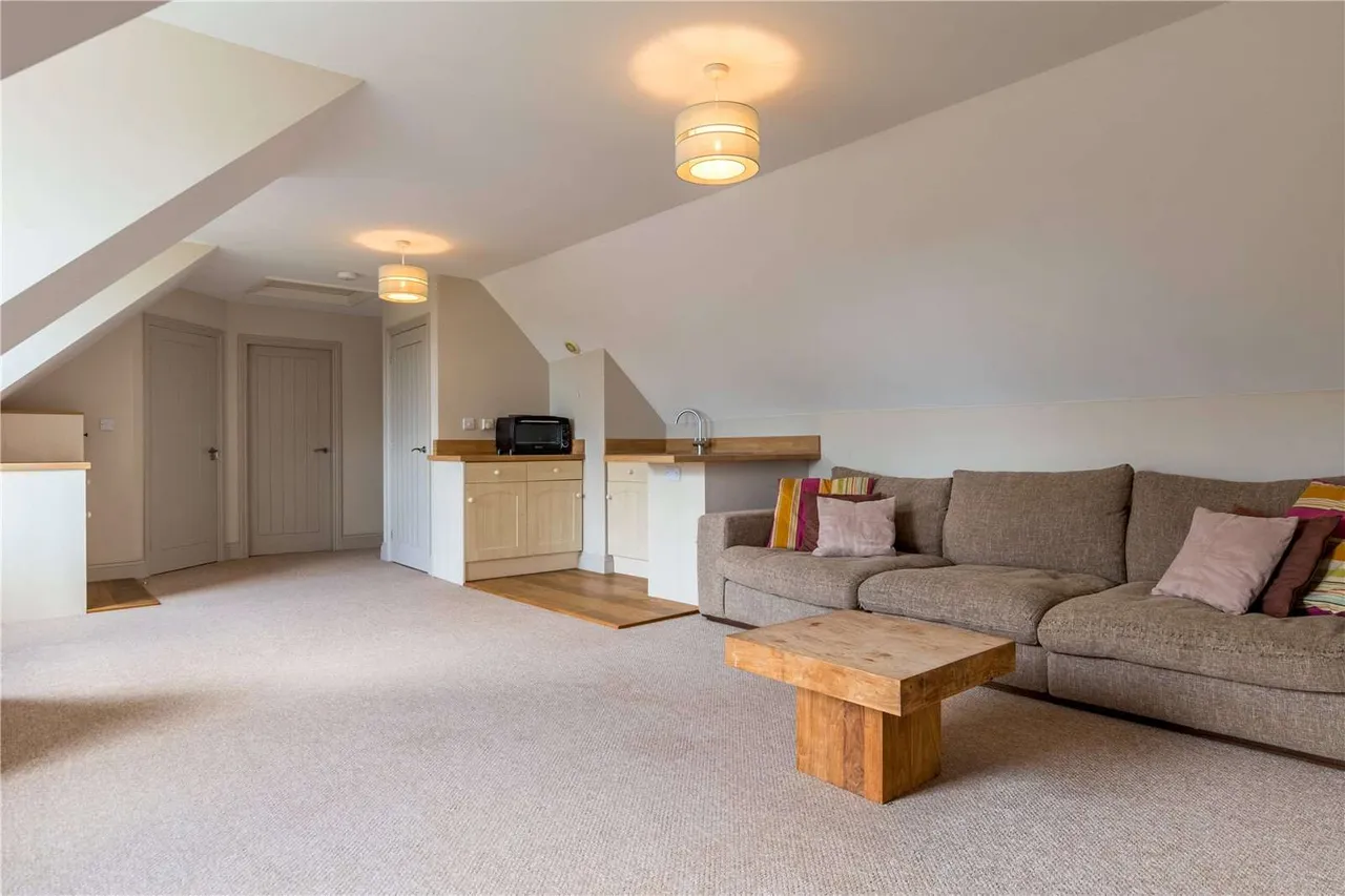 Top Lane, Copmanthorpe, York, YO23 3UJ, photo 12