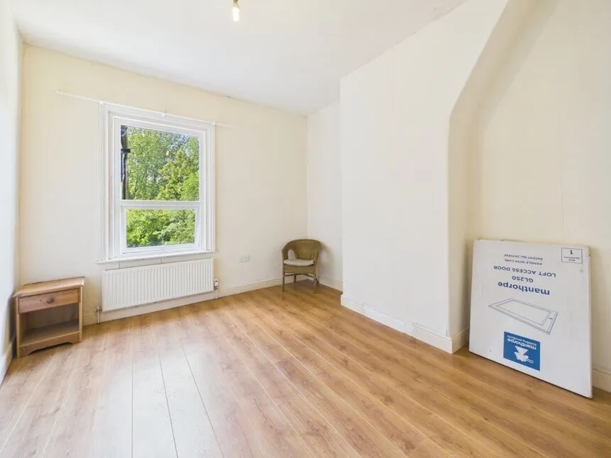 Kings Road, Ashton-under-Lyne, Greater Manchester, OL6, photo 12