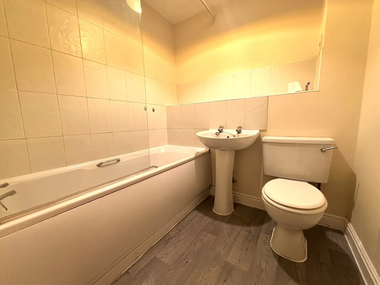 Waterfront Way, Walsall, photo 9