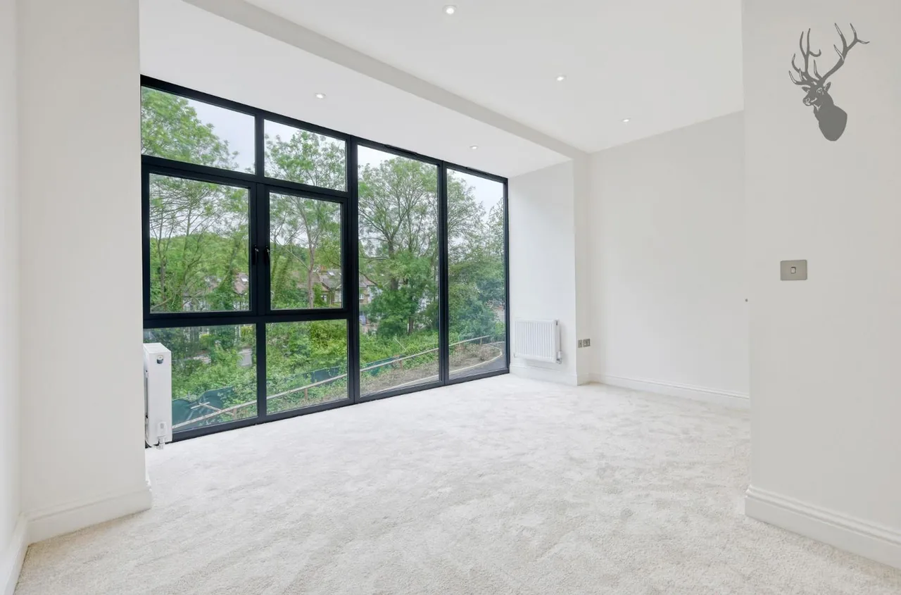 Chingford, E4, photo 12
