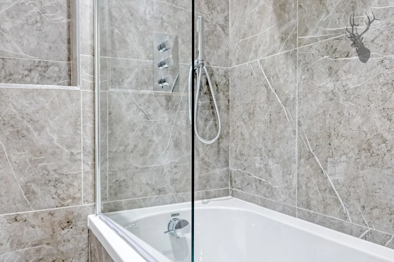 Chingford, E4, photo 18