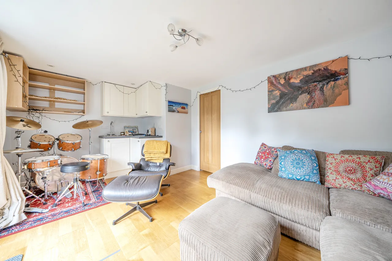 The Close, Bourne End, SL8, photo 10
