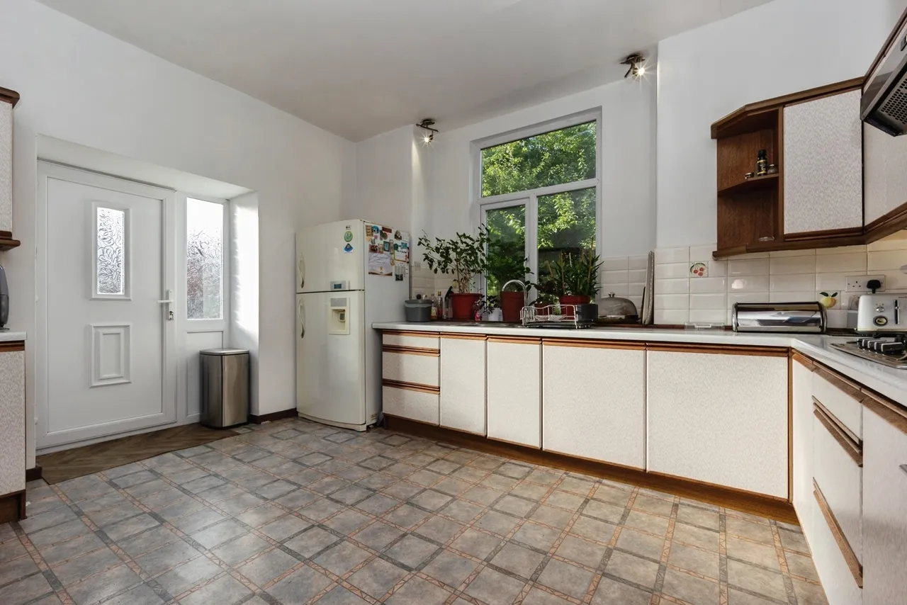 Arnold Road, Whalley Range, Manchester, M16, photo 6