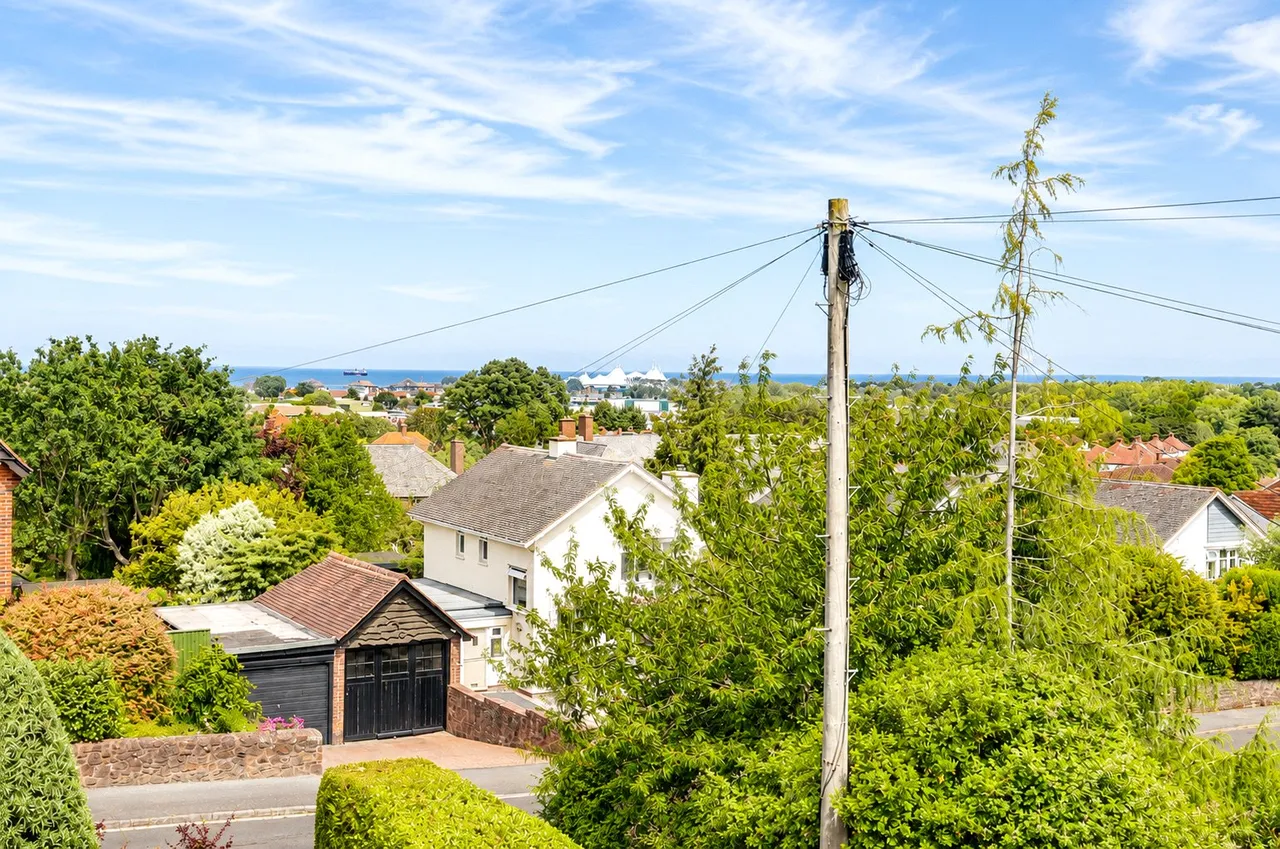 Whitegate Road, Minehead, TA24, photo 15