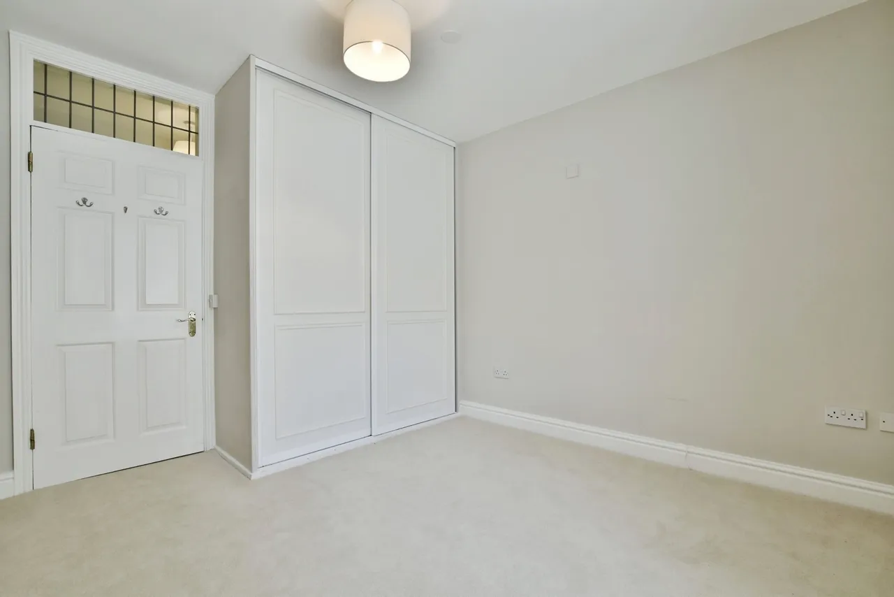 Brook Lane, Alderley Edge, Cheshire, SK9, photo 6