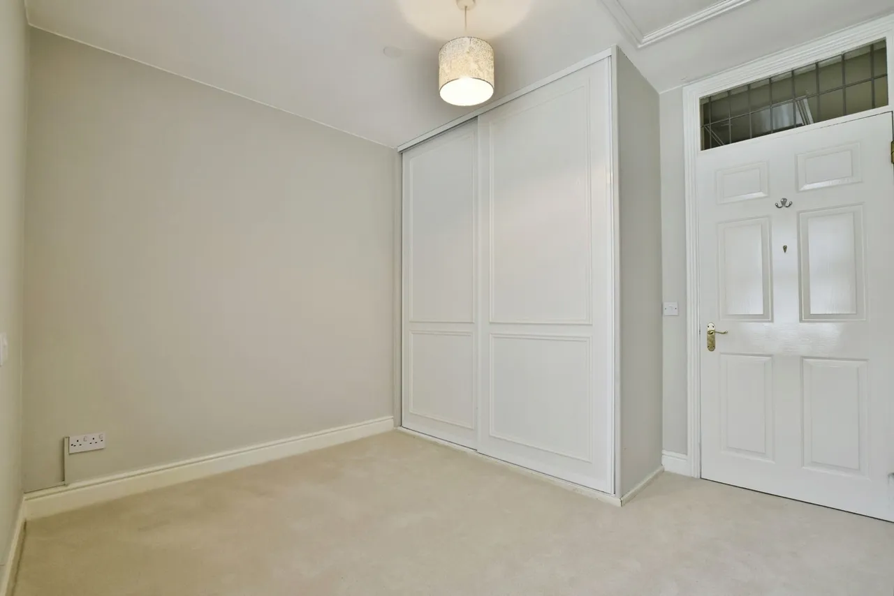 Brook Lane, Alderley Edge, Cheshire, SK9, photo 9