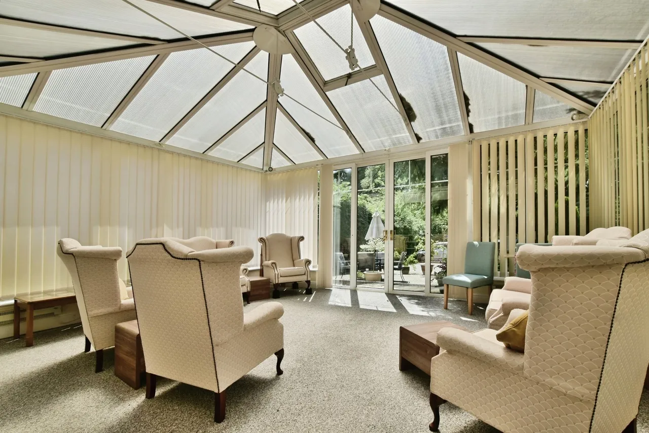 Brook Lane, Alderley Edge, Cheshire, SK9, photo 13