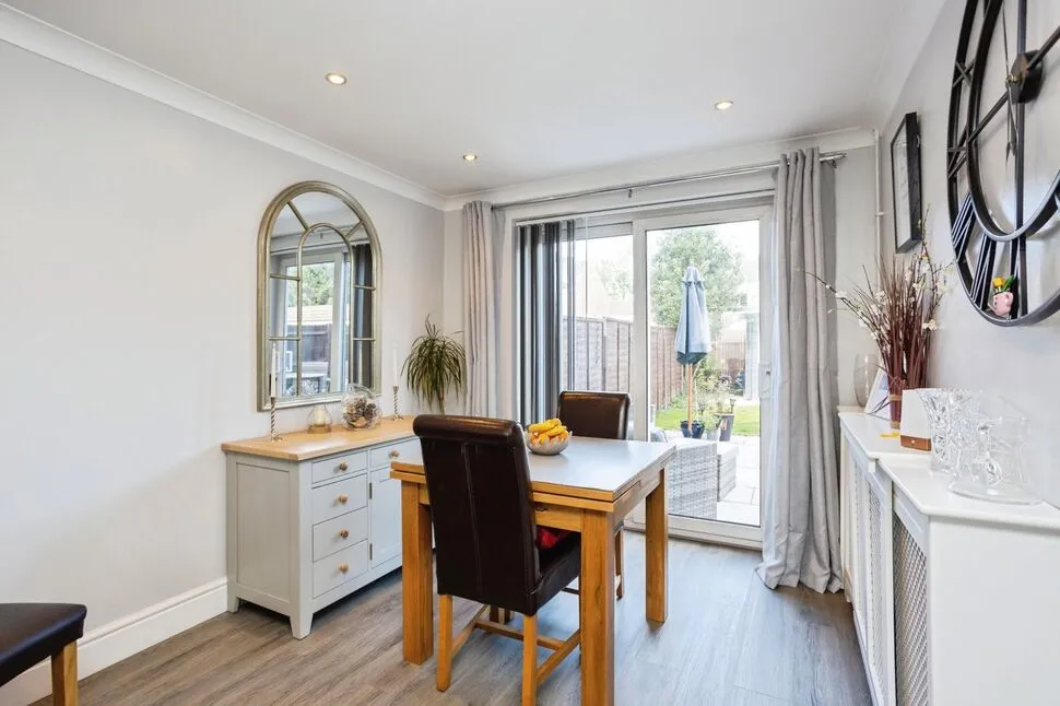 Yeoman Gardens, Paddock Wood, Kent, TN12, photo 4
