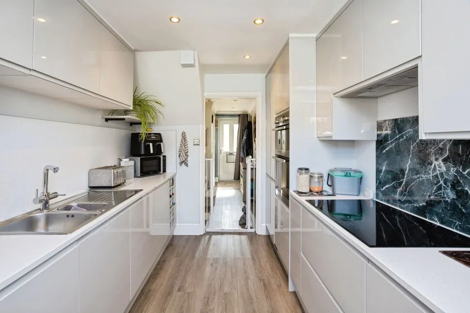 Yeoman Gardens, Paddock Wood, Kent, TN12, photo 12