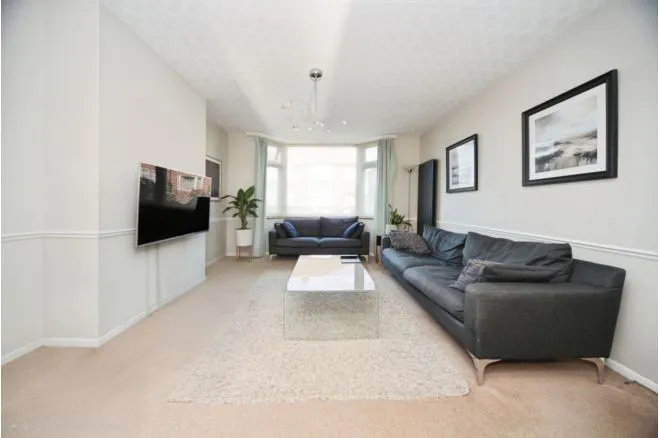 Durham Road, Luton, LU2, photo 19