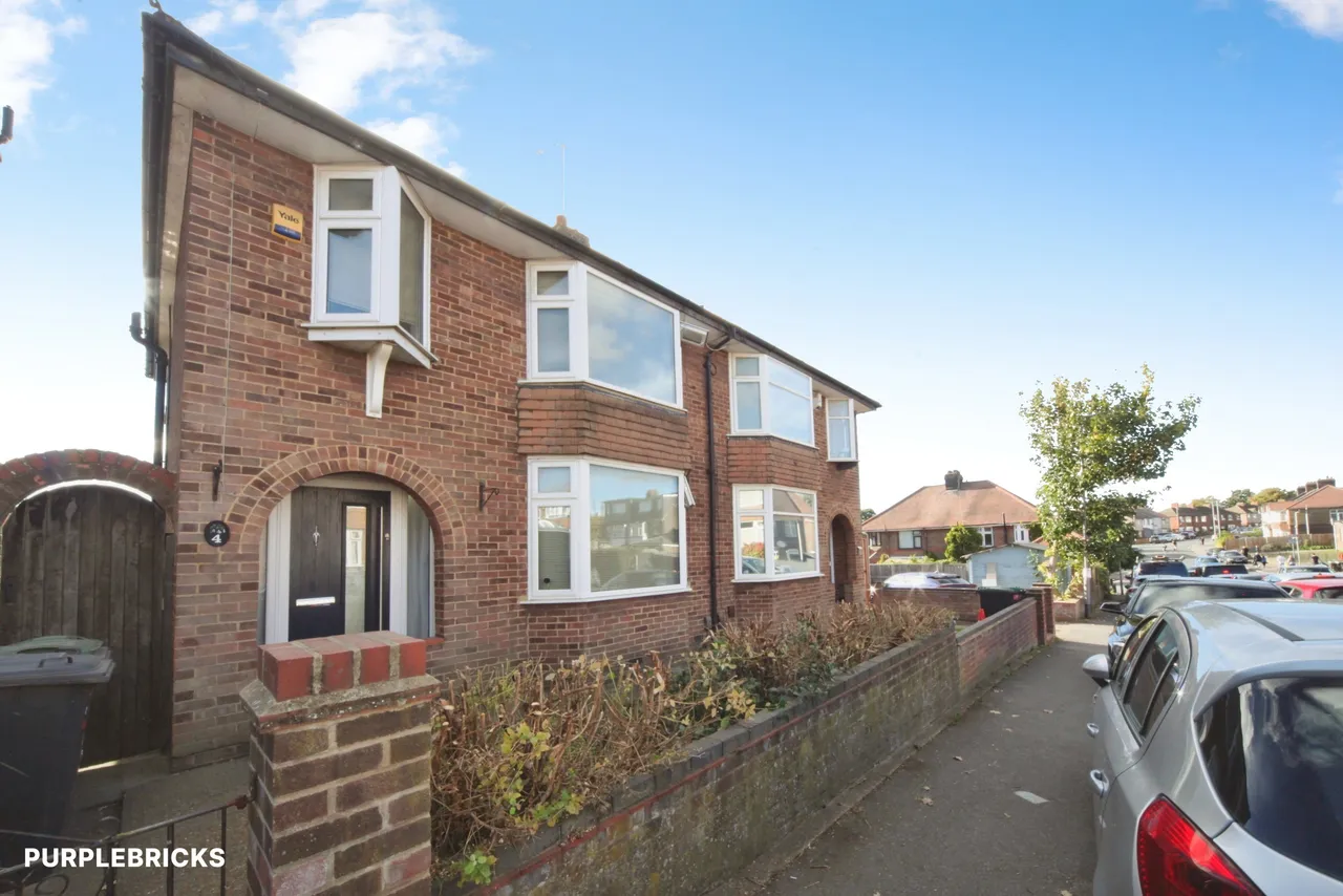 3 bed house for sale, Durham Road, Luton, LU2
