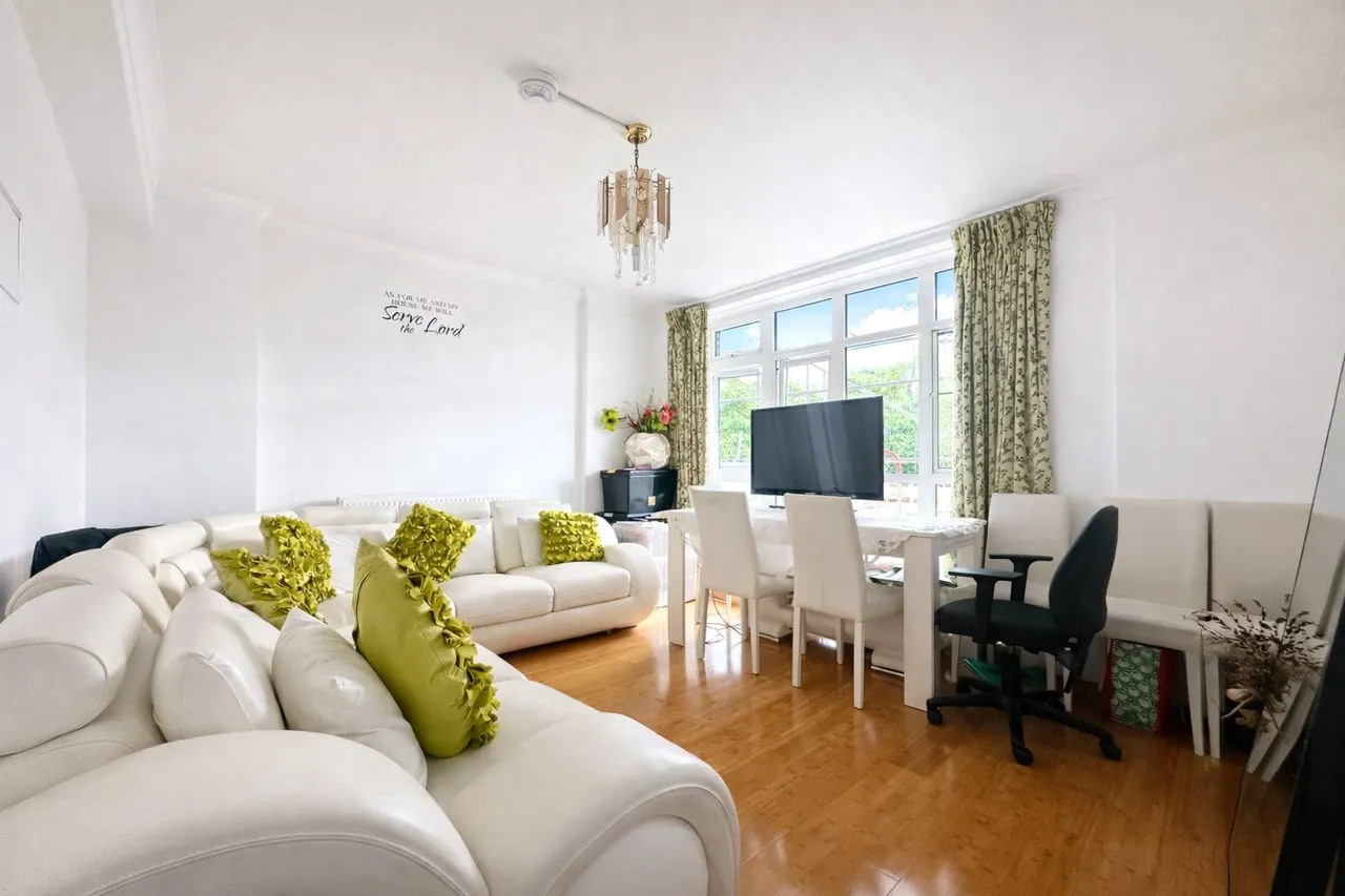 2 bed 2 bedroom property for sale, Lewisham Park, London, SE13