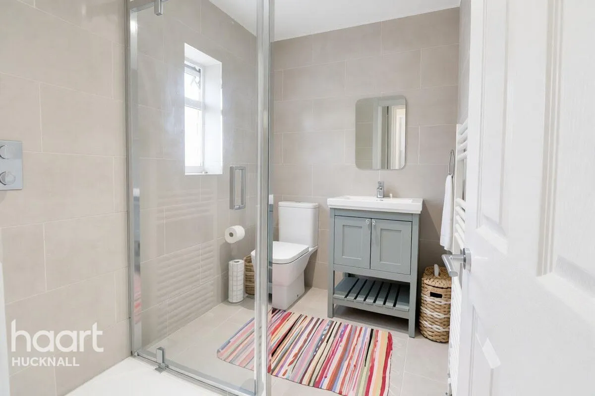 Coronation Road, Nottingham, NG15, photo 14