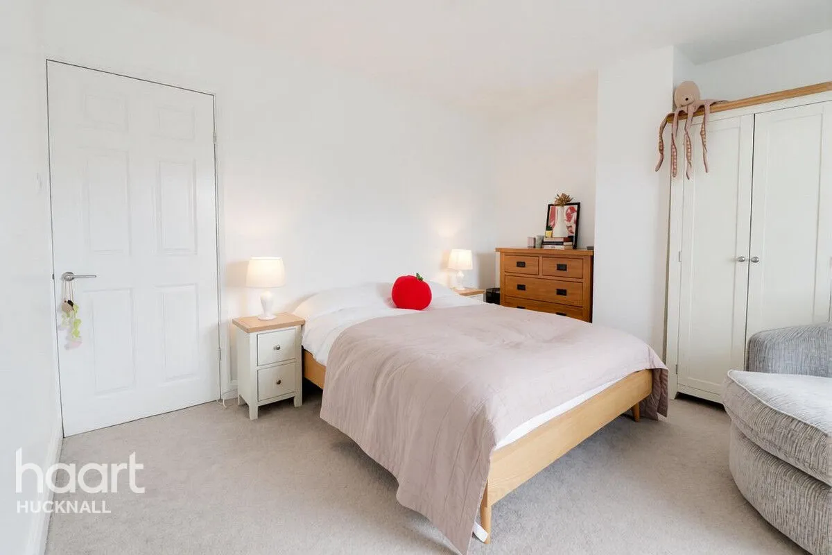 Coronation Road, Nottingham, NG15, photo 12