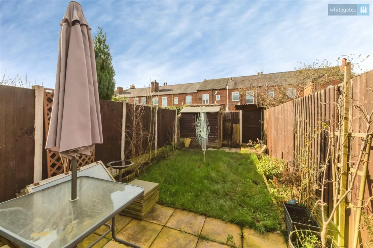 Minshull New Road, Crewe, CW1, photo 2