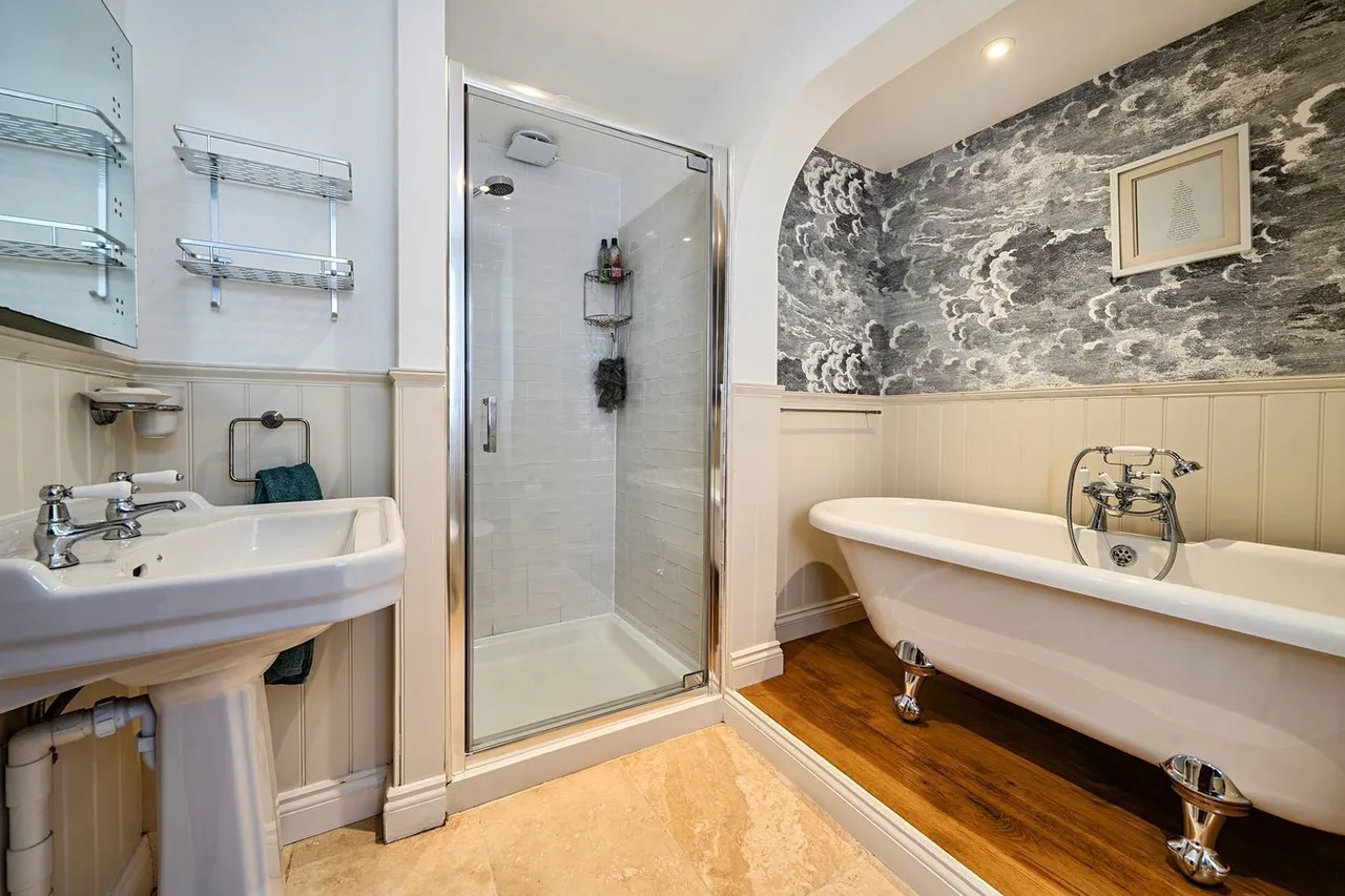 West Street, Axbridge, BS26, photo 14