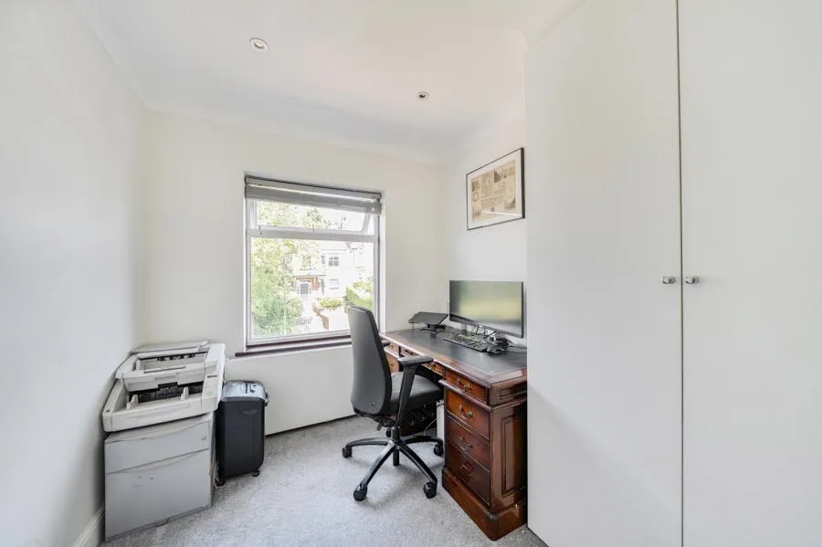 Windsor Road, London, N3, photo 14