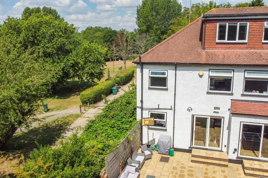 Windsor Road, London, N3, photo 30