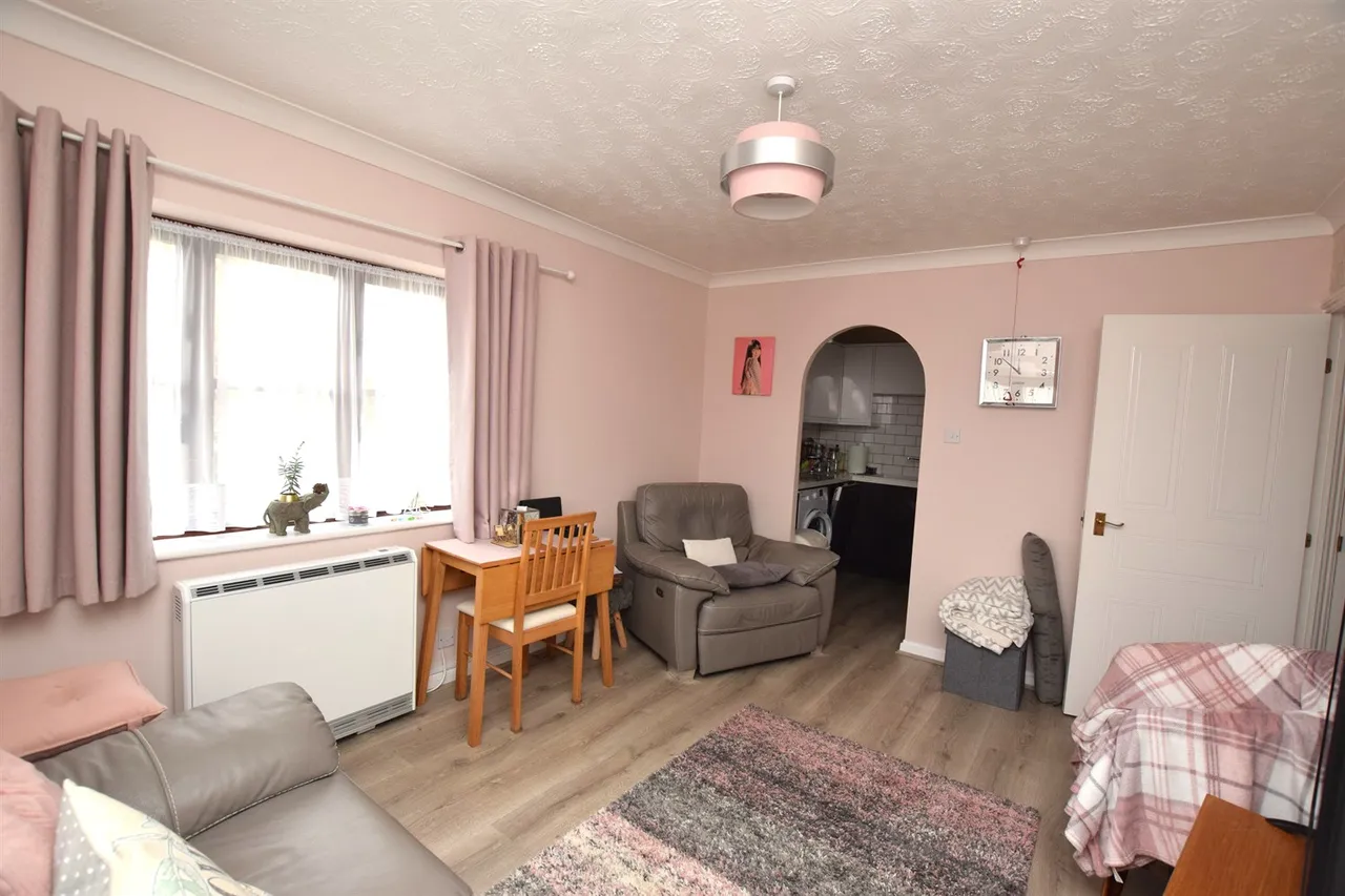 Roberts Court Baddow Road, Chelmsford, CM2, photo 7