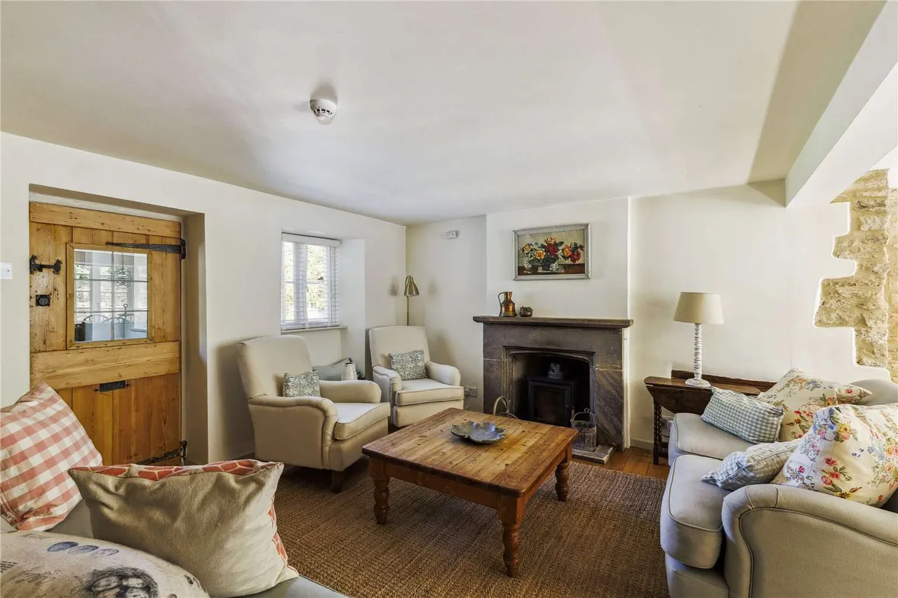 Eastington, Cheltenham, Gloucestershire, GL54 3PN, photo 5