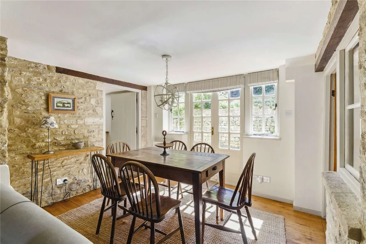 Eastington, Cheltenham, Gloucestershire, GL54 3PN, photo 4