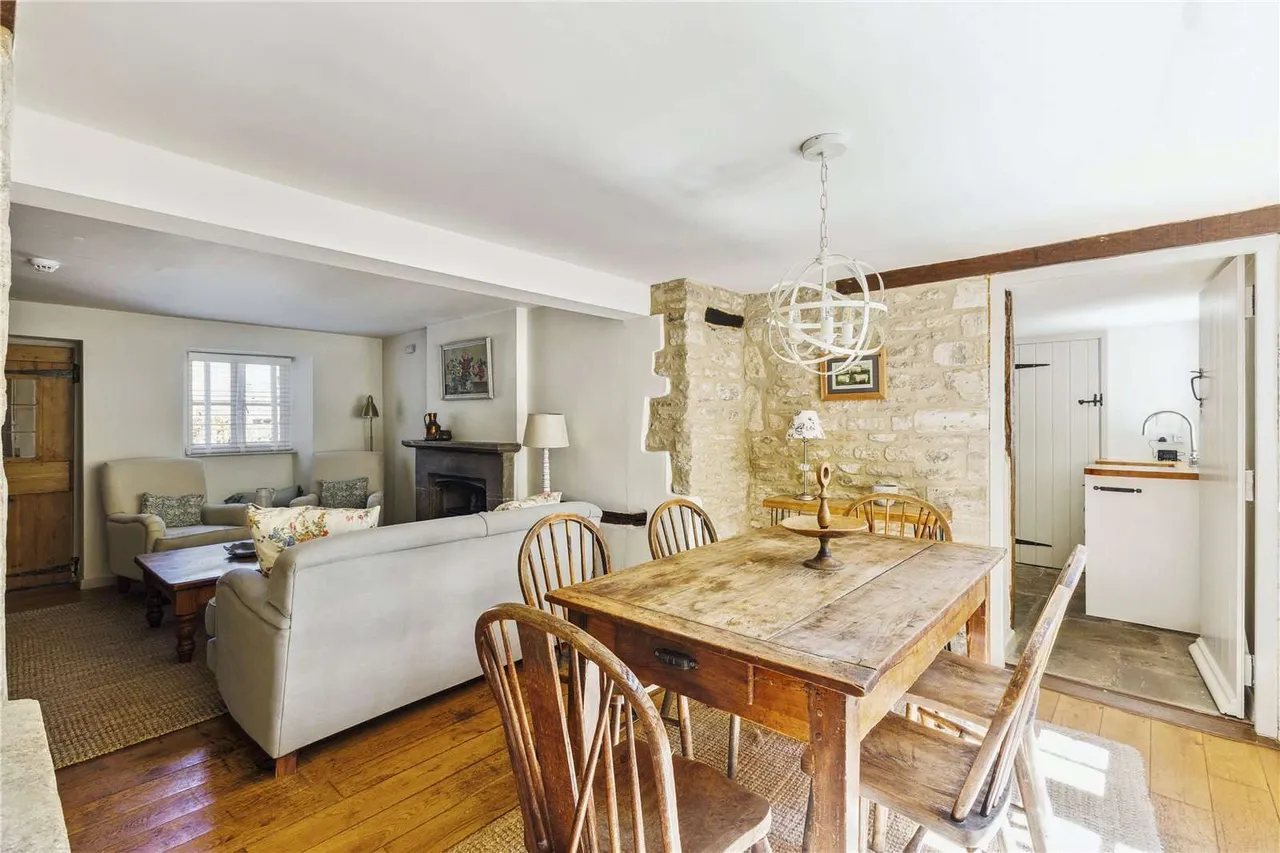 Eastington, Cheltenham, Gloucestershire, GL54 3PN, photo 3