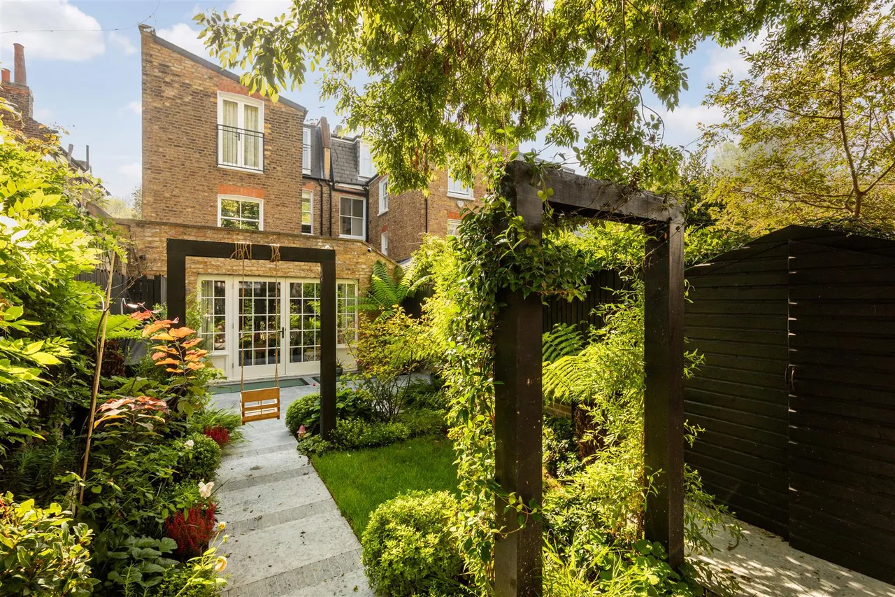 Dewhurst Road, London, W14, photo 11
